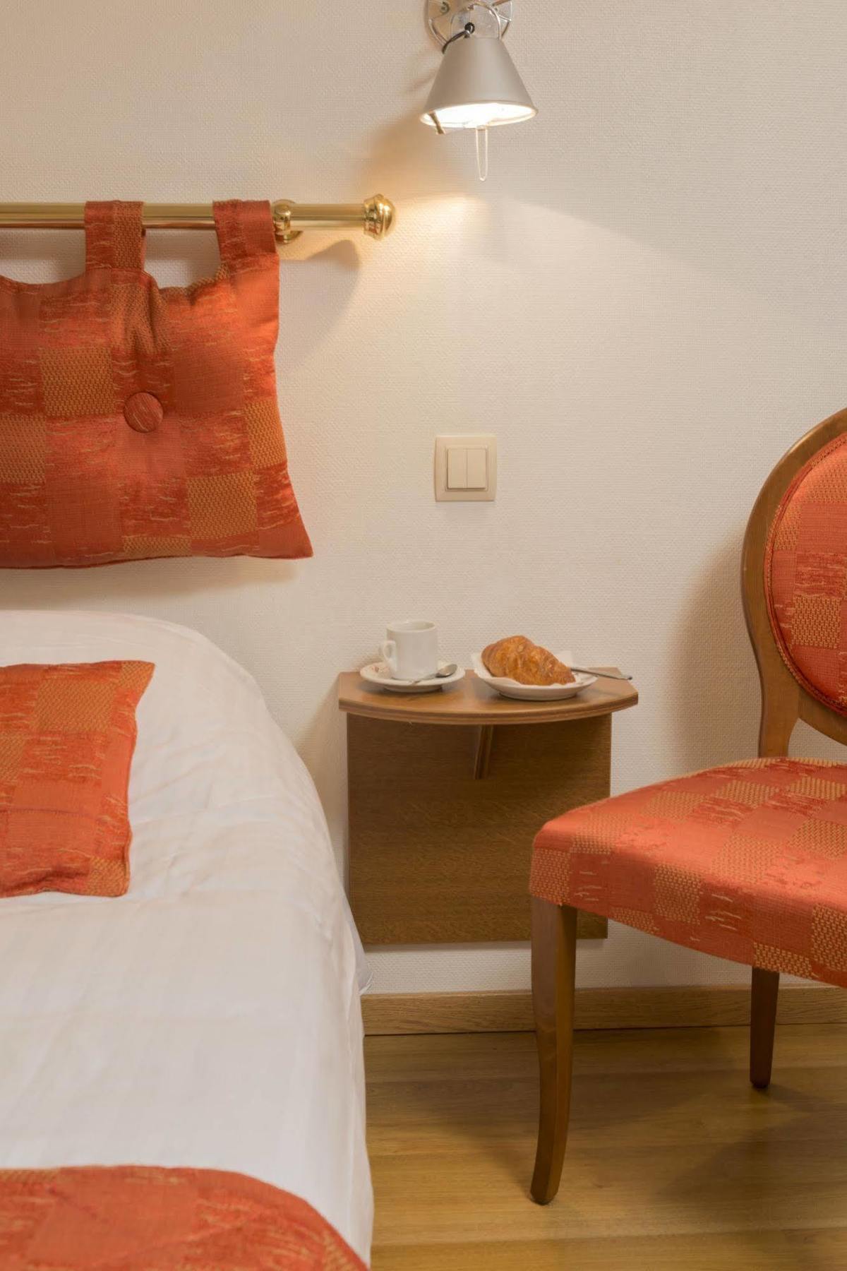 Le Saint Michel Hotell Sedan Eksteriør bilde